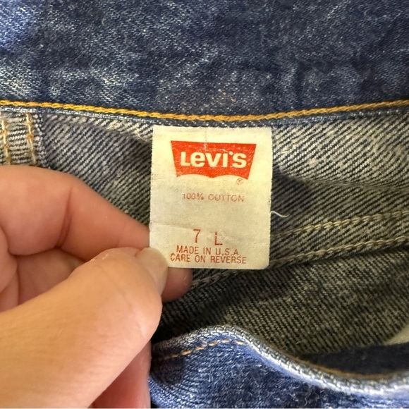 Levi’s Women’s Vintage 501 Raw Hem Button Fly Jeans Size 7 / 28 USA - Picture 7 of 10